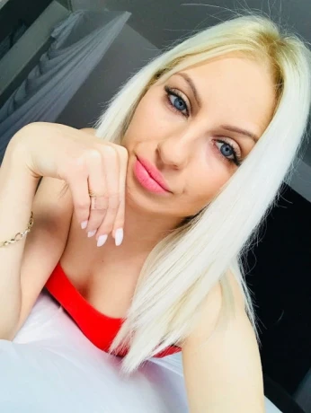 Julia sexy — 1 / 4