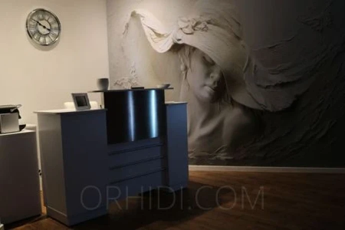 Opium Massage — 5 / 7