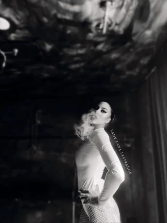 Domina Lady Lestrange — 6 / 10