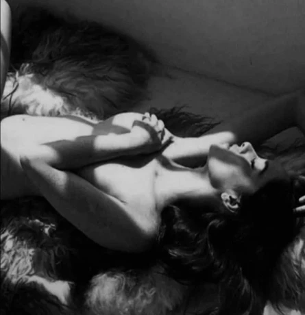 Top Av Nudee Party Girl 18 — 2 / 5