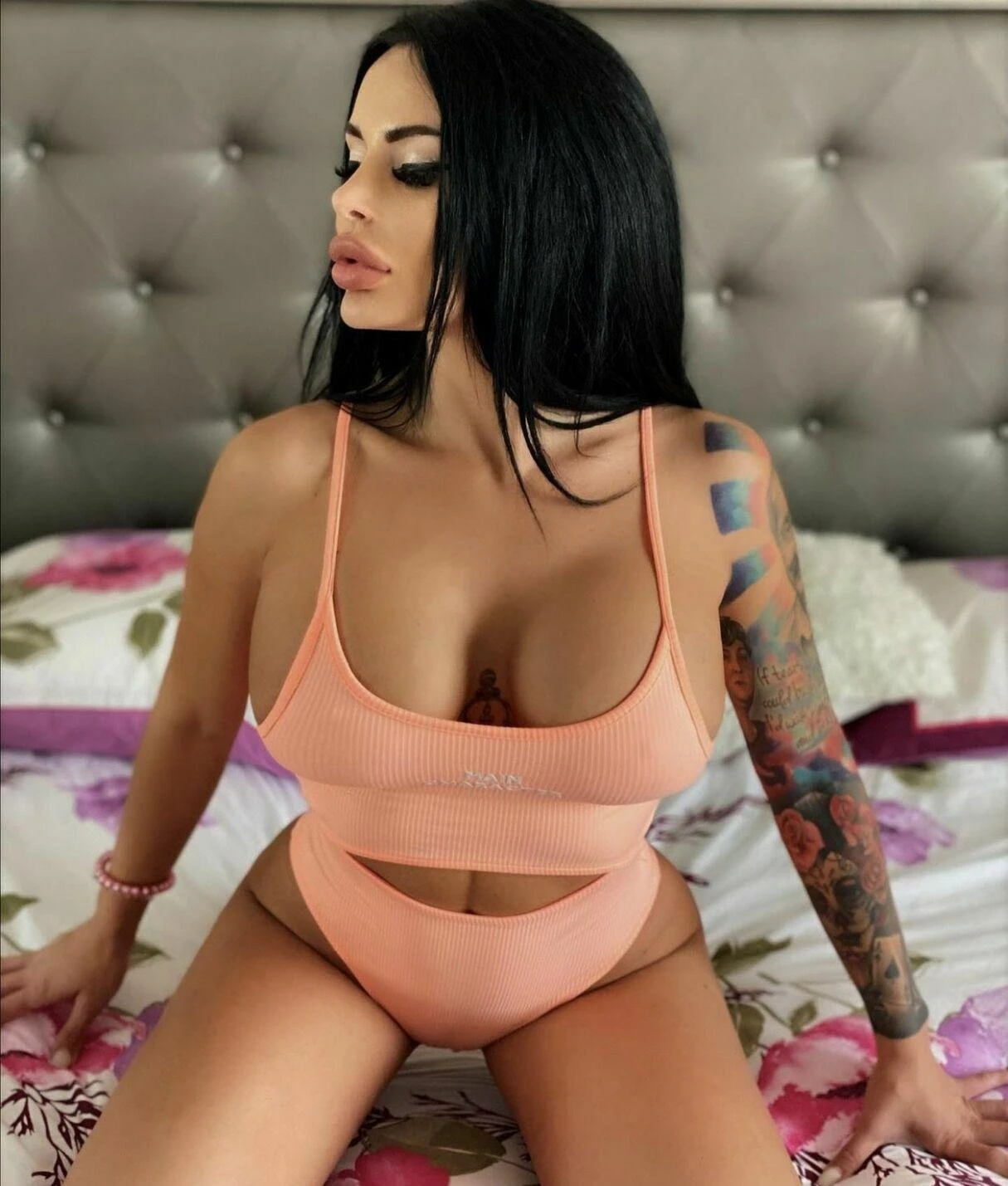 Jessy J — 12 / 21