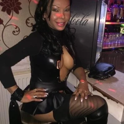 Tscindy, Escort, Hamburg