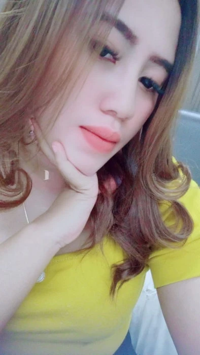 Ghisel, Escort, Bandung