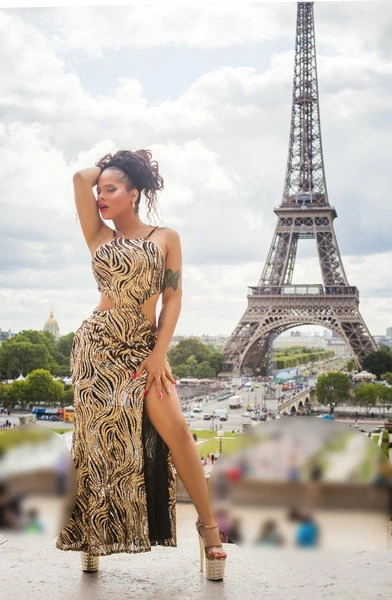 Trans Pomba Gira Porn Actress Kein Tabu — 6 / 9
