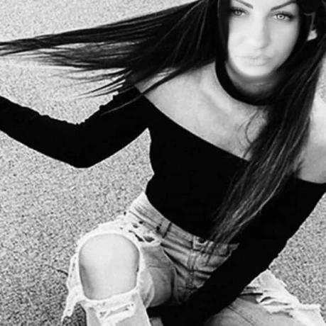 Marina Top Brunette — 1 / 6