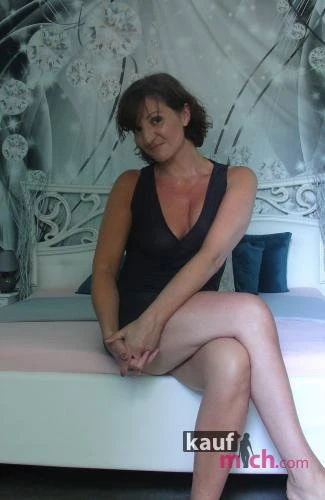 Mandy Deutsch — 9 / 12
