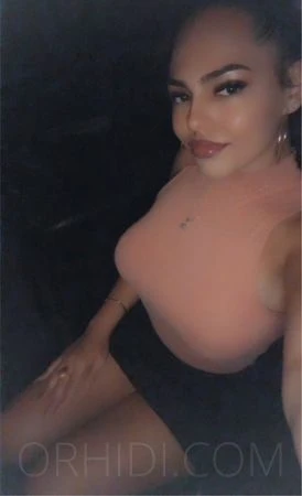 Aleyna — 4 / 5