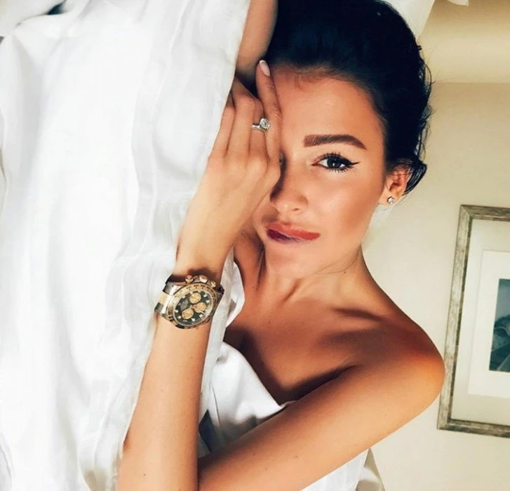 Cleopatra, Escort, Antwerpen