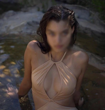 Candice Upton — 5 / 8