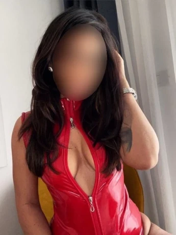 Neu Cataleya — 3 / 4