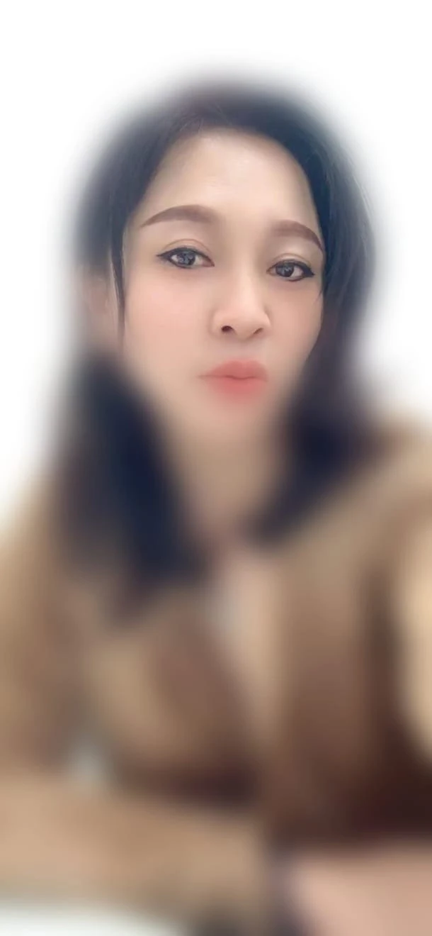 Jenny Hot And Naughty — 2 / 4