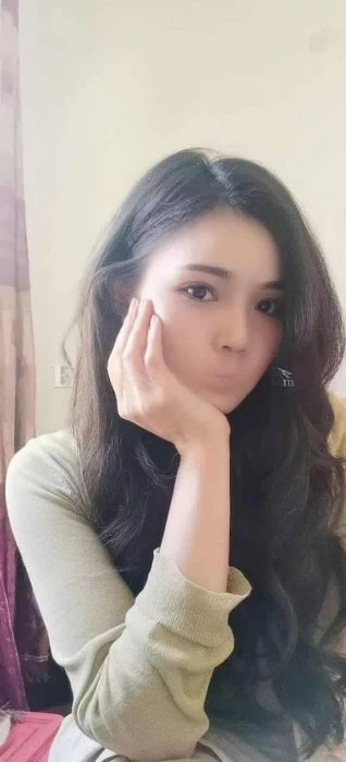 Anni — 2 / 4
