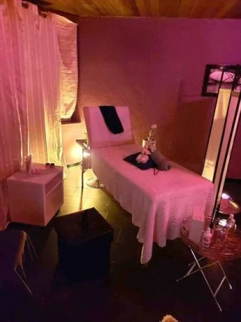 Erotik Massage Stripterasse Bei Oase — 22 / 24