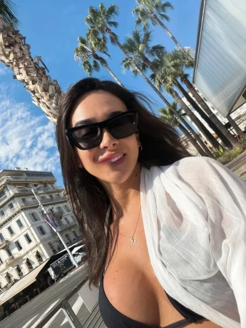 Beatrice Mabelle — 7 / 12