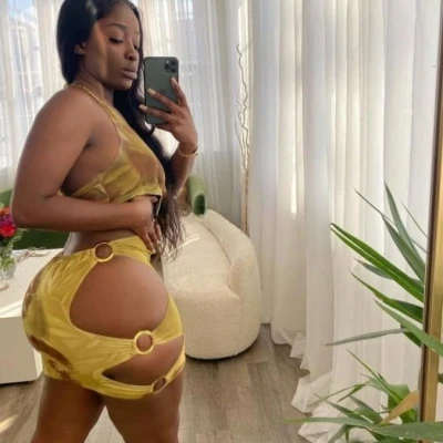 Nancy, Escort, Beirut