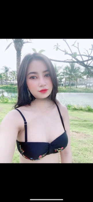 Lyly — 7 / 8