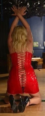 Switcherin Lana Xtrem im Studio Centric — 6 / 17