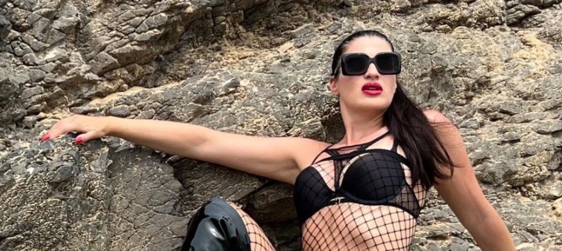 Miss Priscilla Studio Atelier Du Bon — 11 / 15