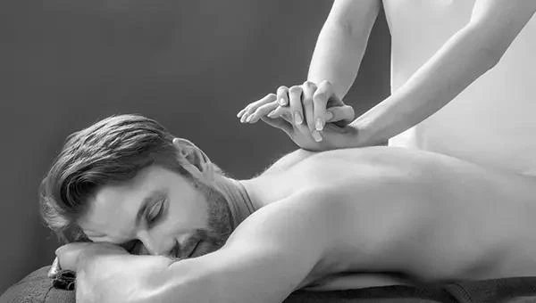 Erotische Massagesalon Nijmegen Gelderland — 7 / 12