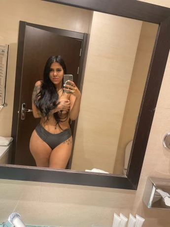 Jasmin Heisses Traummodel — 2 / 8