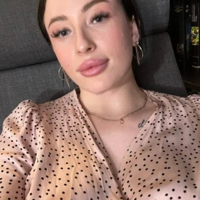 Masha, Escort, Milan