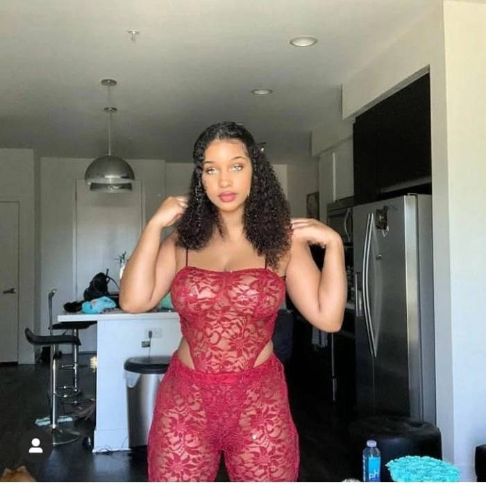 Vera Vera, Escort, Muscat