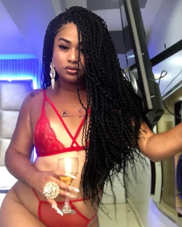 Africa Nakamura — 2 / 12