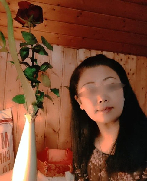 Lili — 2 / 4