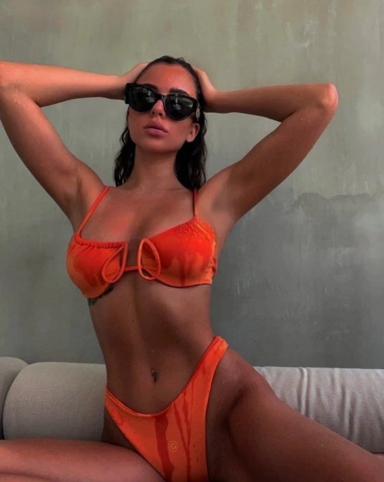 Lina, Escort, Cannes