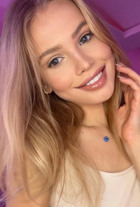 Nikky — 5 / 6
