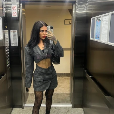 Branu, Escort, Istanbul