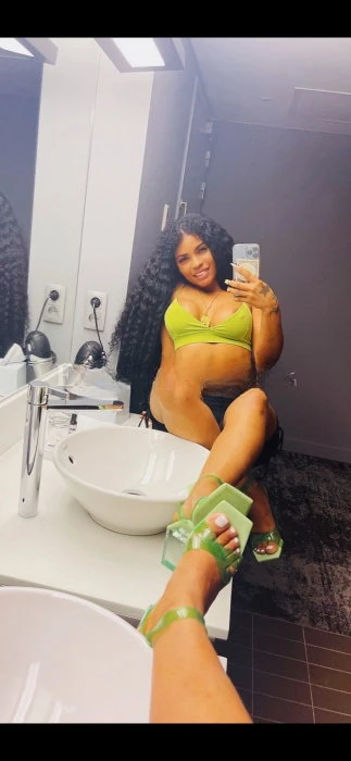 Ashanti — 2 / 8