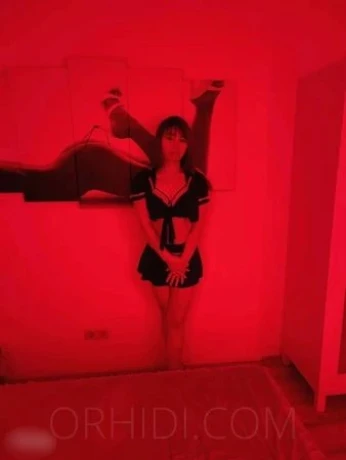 Lisa - Termin nur per WhatsApp — 2 / 4