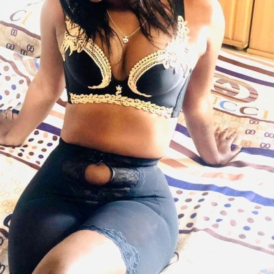 Rosaline, Escort, Dahra