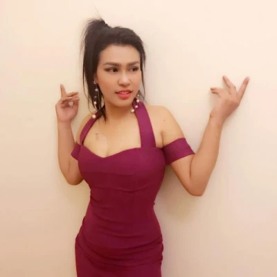 Nicky, Escort, Manama