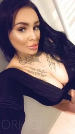 Deutsche Gina — 11 / 17