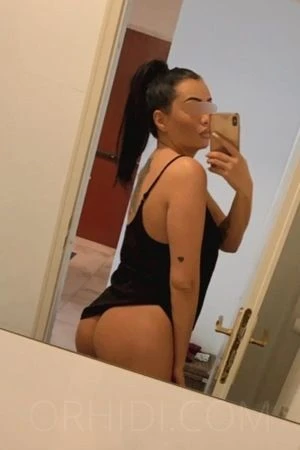 Vanessa — 3 / 11