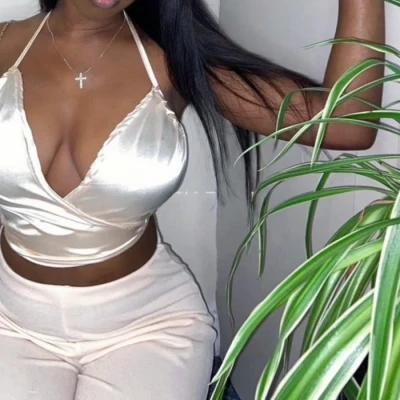 Essama, Escort, Yaounde