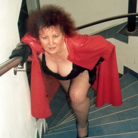 Lady Mara — 7 / 19