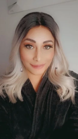 Hannah Lis — 8 / 12