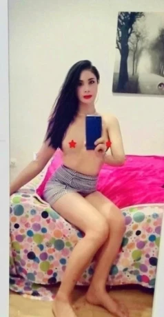 Ladyboy Kattoy — 7 / 12