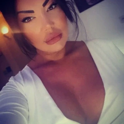 Sofia305, Escort, Mengen