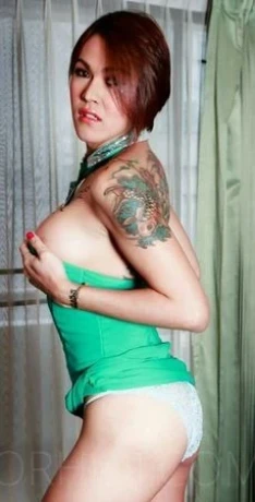 TS PARTY SXX XXL — 1 / 8