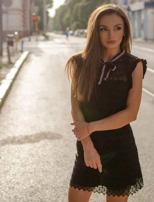Zara — 2 / 4