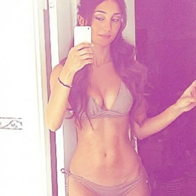 Hottie, Escort, Prague