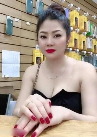 Sexy Asia Lady Linda — 2 / 4
