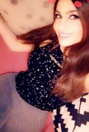 Arabic Shemale Nado — 8 / 12