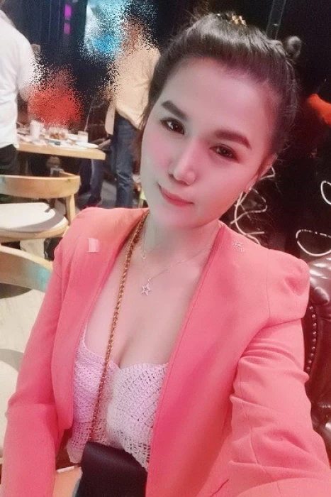 B.M, Escort, Bangkok