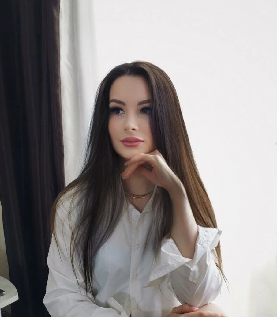 Kira — 3 / 4