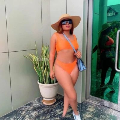 Salma, Escort, Accra